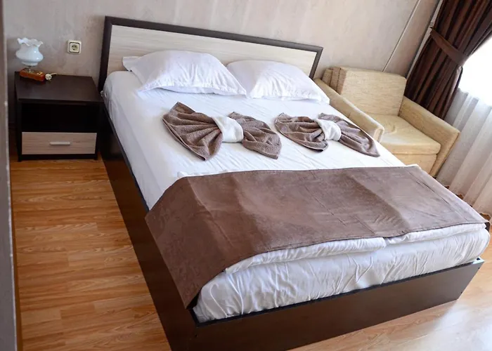 Гостевой дом Edelvais 2*